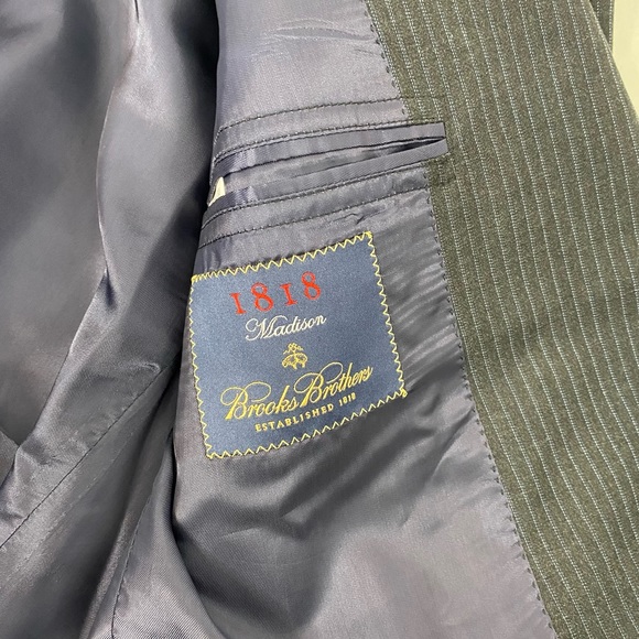 Brooks Brothers 1818 Pinstripe Suit 43 - Picture 10 of 13